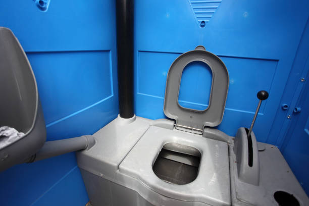 Best Luxury portable toilet rental  in Uvalde, TX